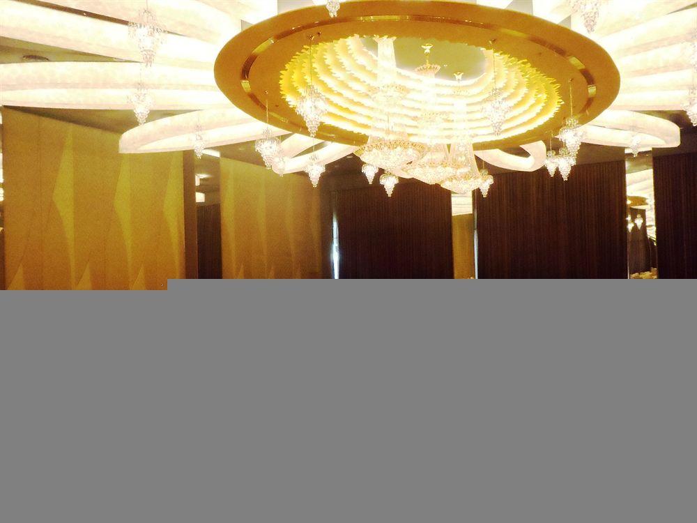 Quest Hotel Simpang Lima - Semarang By Aston Exterior foto