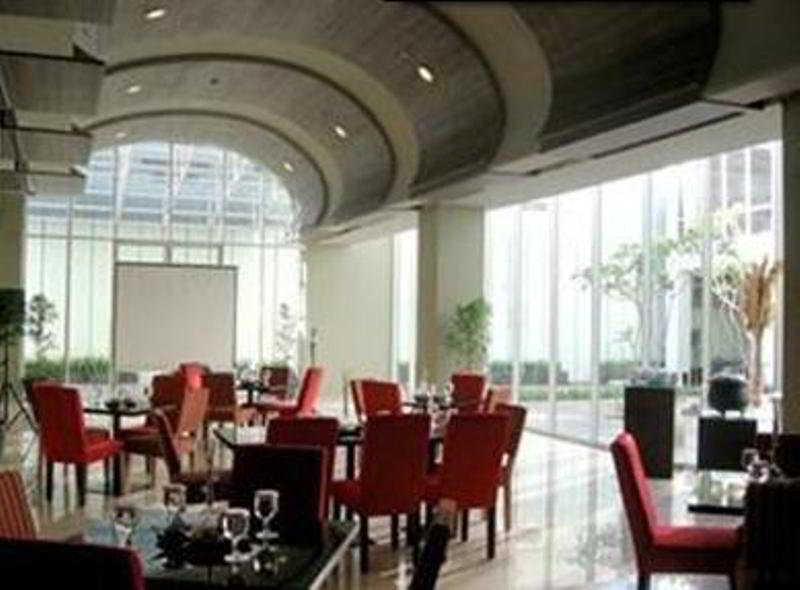 Quest Hotel Simpang Lima - Semarang By Aston Exterior foto